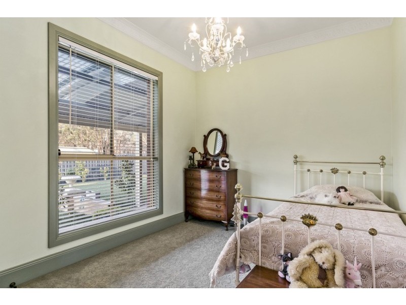 15 Conboy Court, Ascot VIC 3551