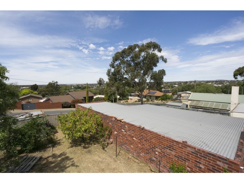 260 Eaglehawk Road, California Gully VIC 3556