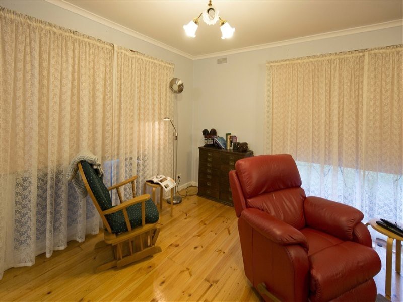 86 Symonds Street, Golden Square VIC 3555