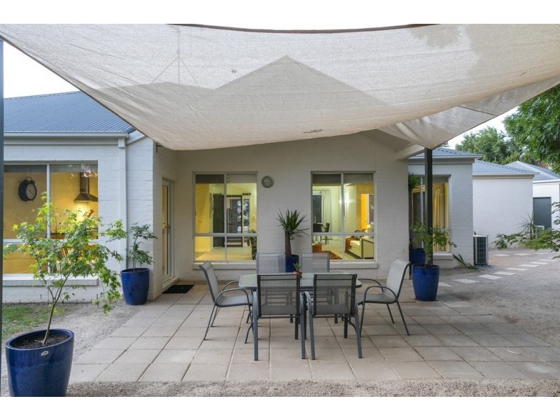 9 Austen Terrace, Bendigo VIC 3550