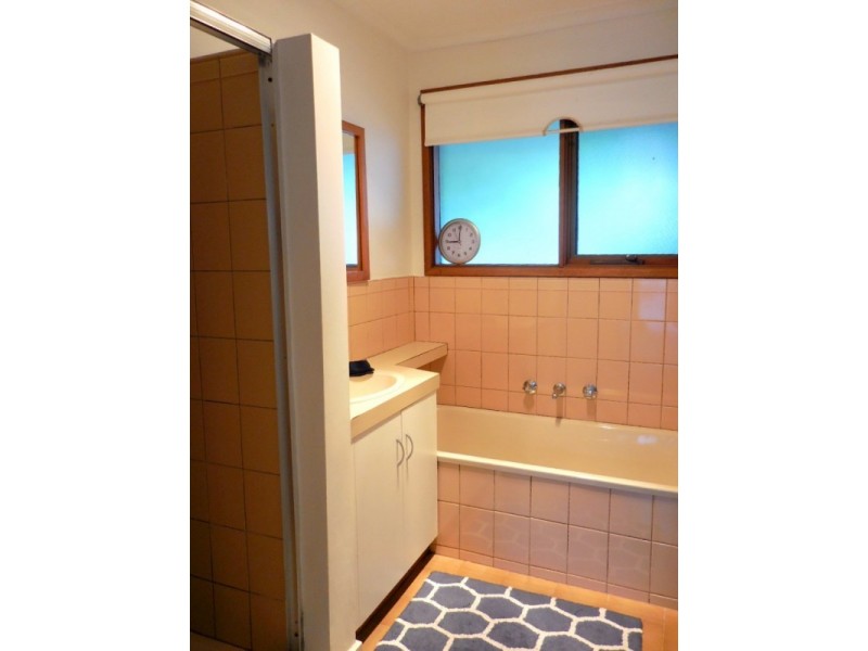 46 Bolton Drive, Strathdale VIC 3550