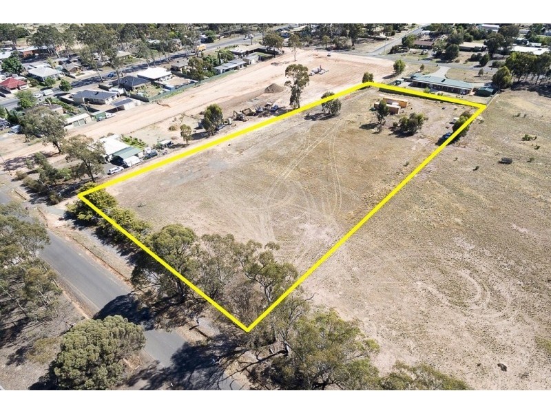 57 – 59 Gungurru Road, Huntly VIC 3551