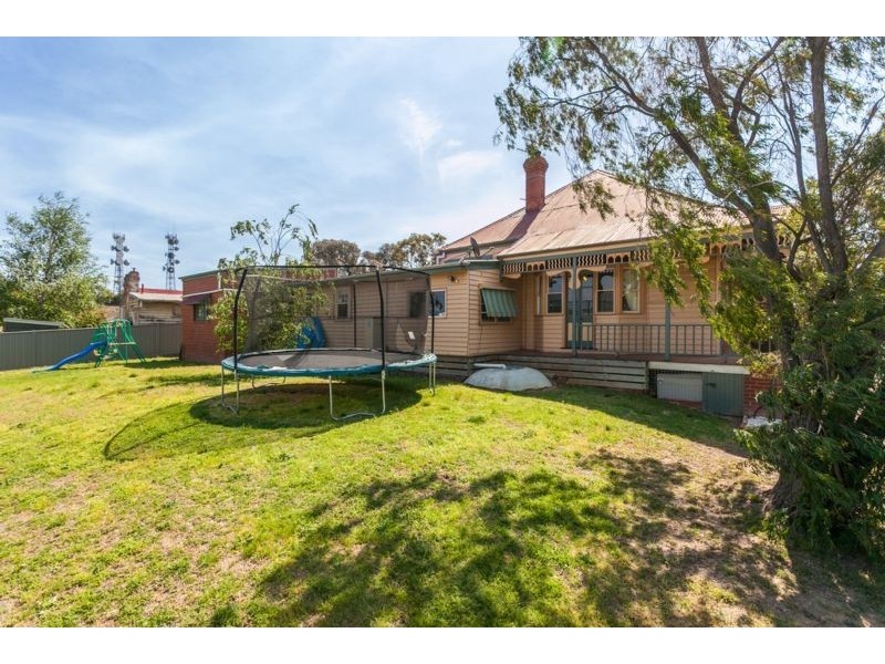 79 Honeysuckle St, Bendigo VIC 3550