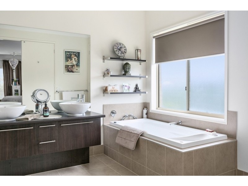 63 Soldatos Drive, Golden Square VIC 3555