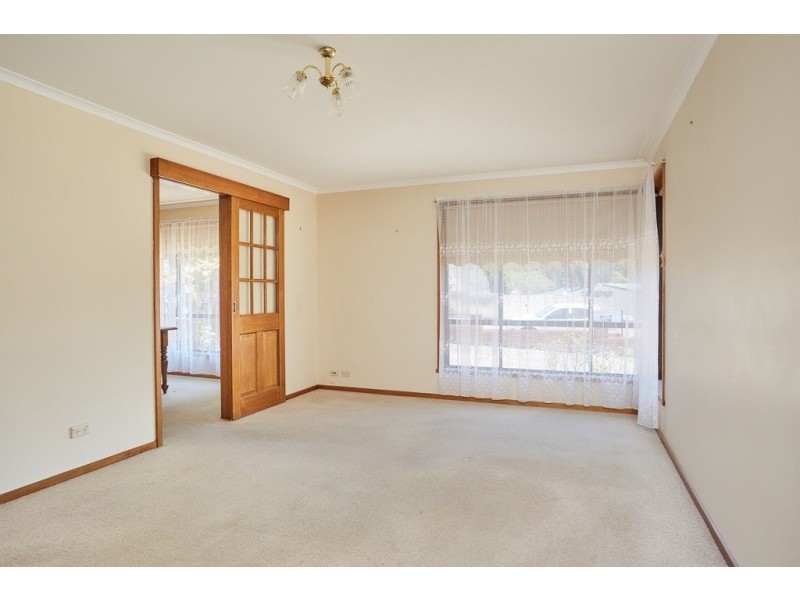 27 Chapple Street, Eaglehawk VIC 3556