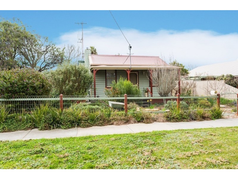 36 Booth Street, Golden Square VIC 3555