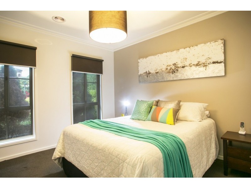 20 Currawong Court, Kennington VIC 3550