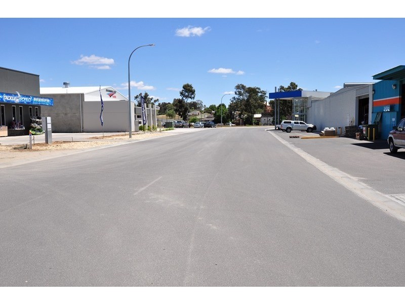 4 Stafford Street, California Gully VIC 3556