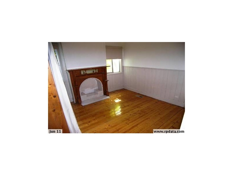 4 Haggar Street, Eaglehawk VIC 3556