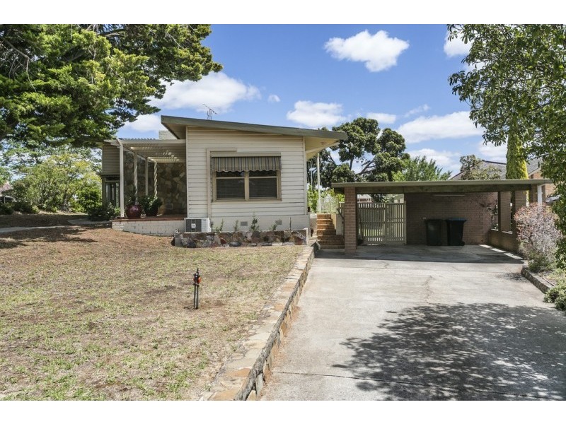 4 Marshall Crescent, Kennington VIC 3550