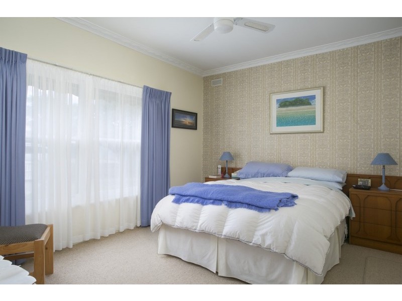 4 Marshall Crescent, Kennington VIC 3550