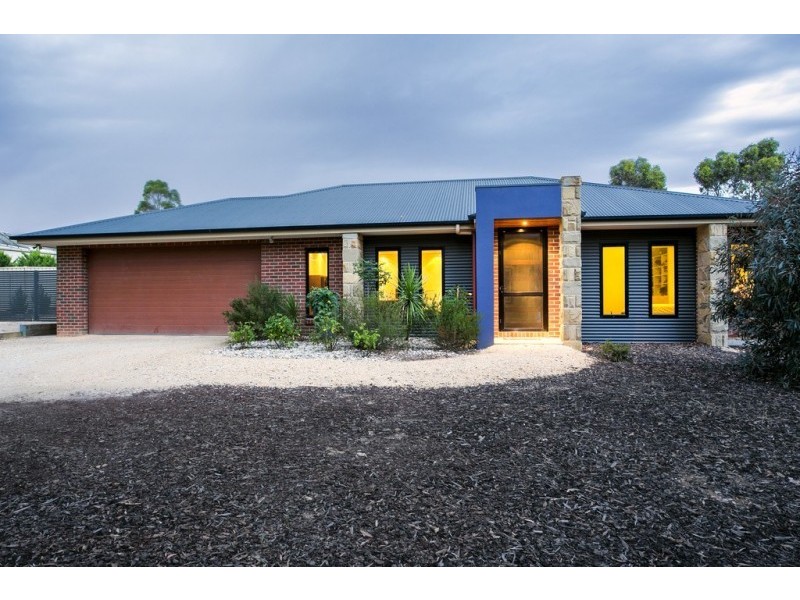 222 Edwards Road, Maiden Gully VIC 3551