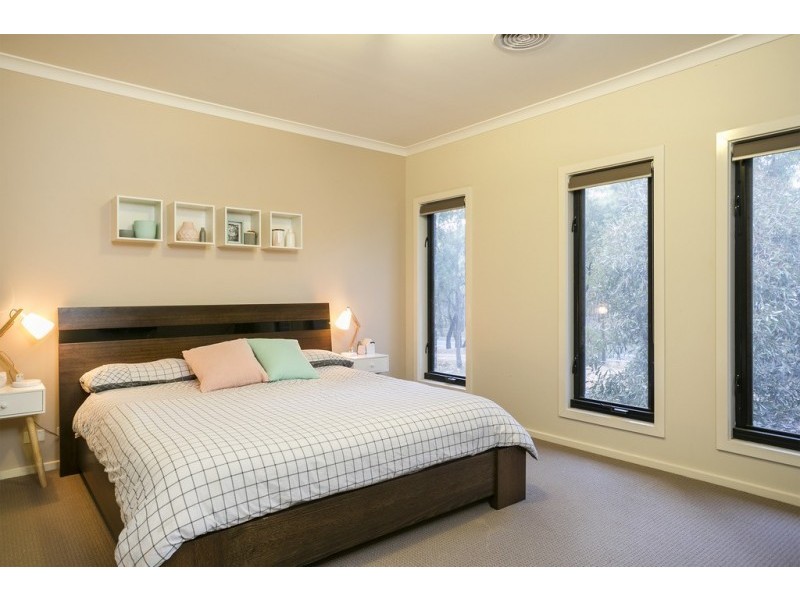 222 Edwards Road, Maiden Gully VIC 3551