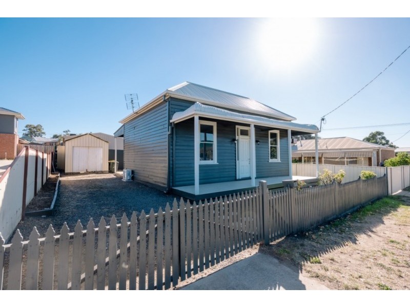 2 Cunneen Street, Long Gully VIC 3550