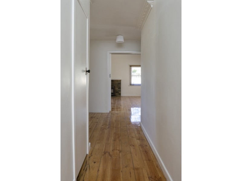 1 Morrison Street, Kangaroo Flat VIC 3555