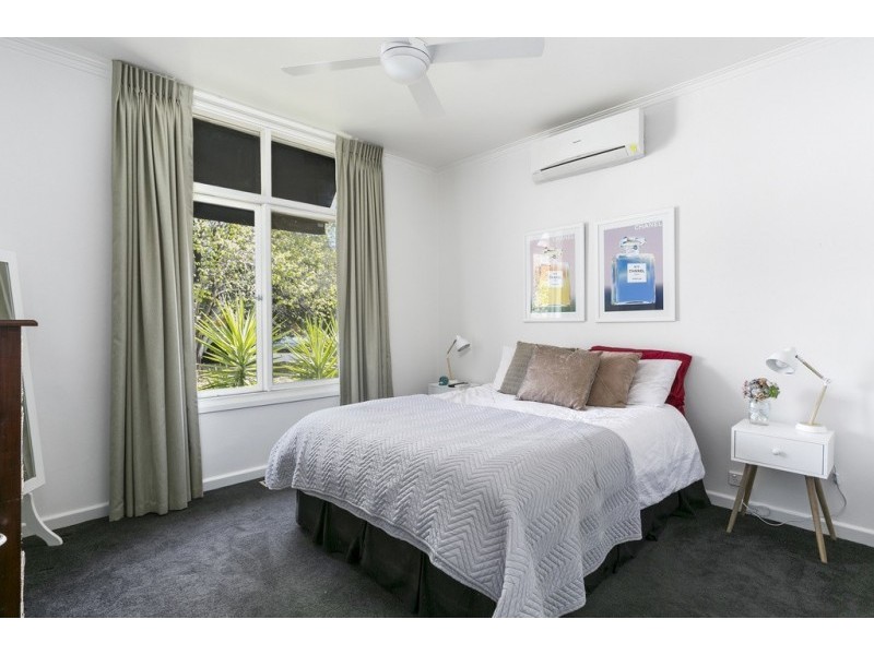 5 Park Street, Strathdale VIC 3550