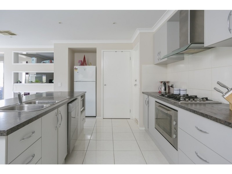 20 McConnachie Court, Ascot VIC 3551