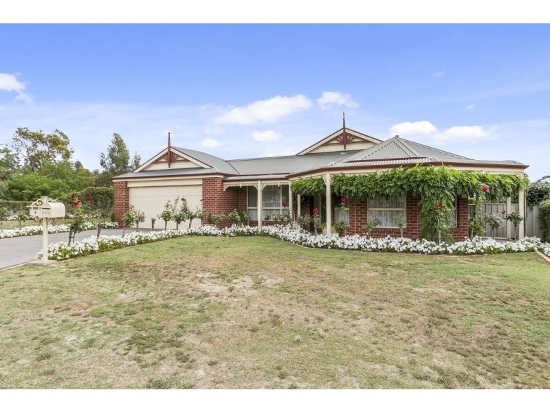 9 McClelland Street, Eaglehawk VIC 3556