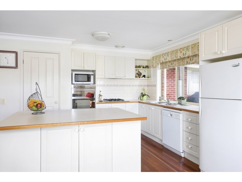 9 McClelland Street, Eaglehawk VIC 3556