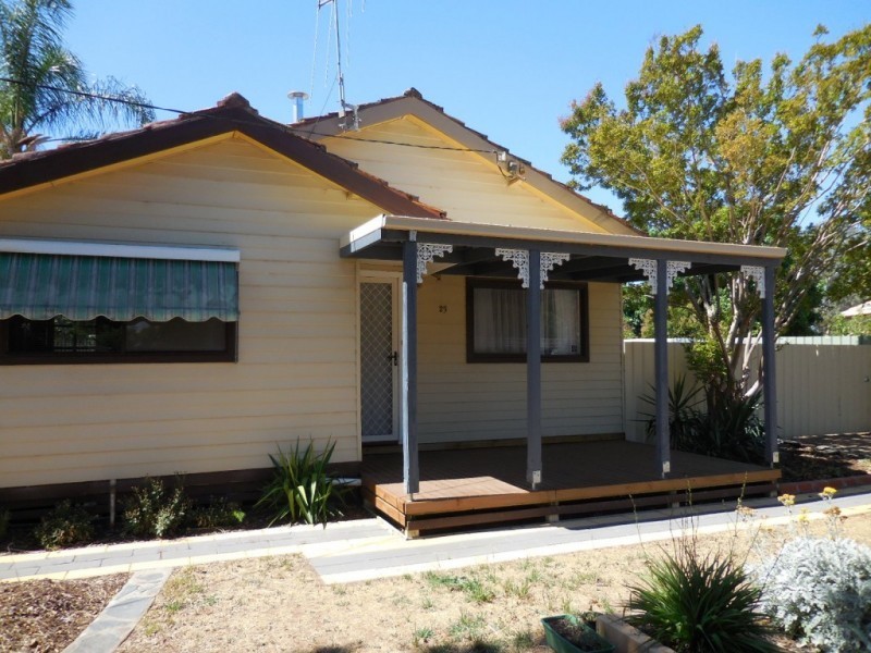 25 Waratah Street, White Hills VIC 3550