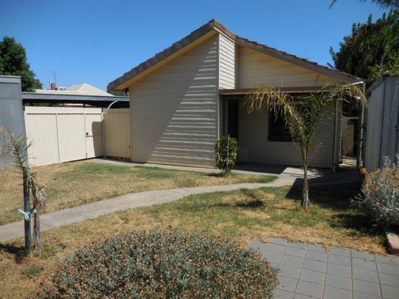 25 Waratah Street, White Hills VIC 3550