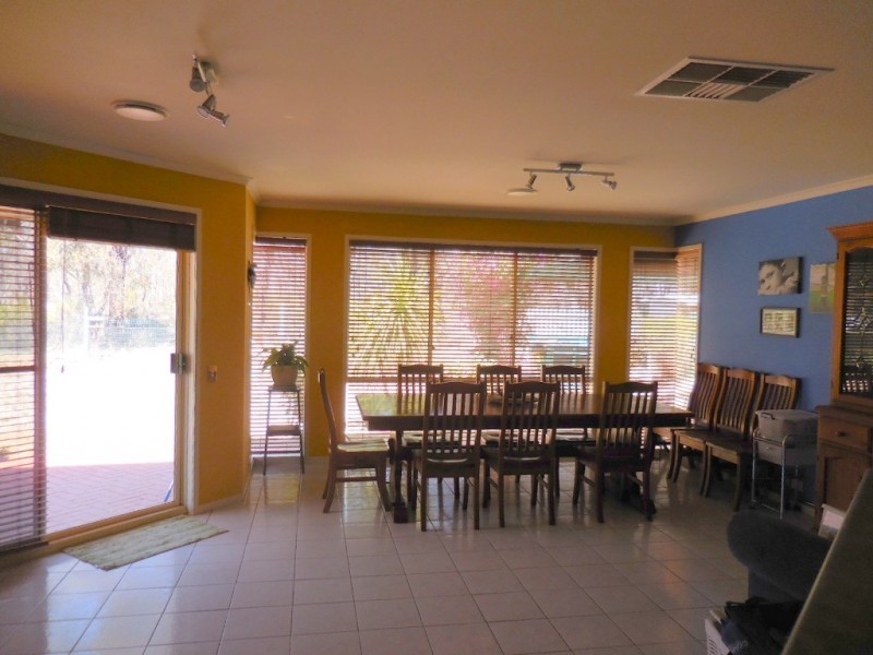 11 Goldhill Court, Kangaroo Flat VIC 3555