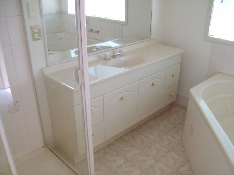 11 Goldhill Court, Kangaroo Flat VIC 3555