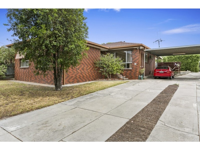 14 Sandhurst Road, California Gully VIC 3556