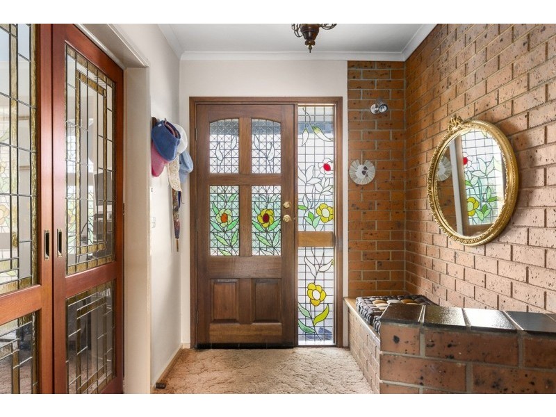 13 Glencoe Street, Kennington VIC 3550