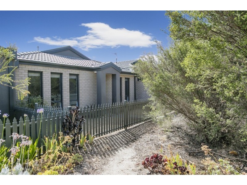 6 Vista Street, Eaglehawk VIC 3556