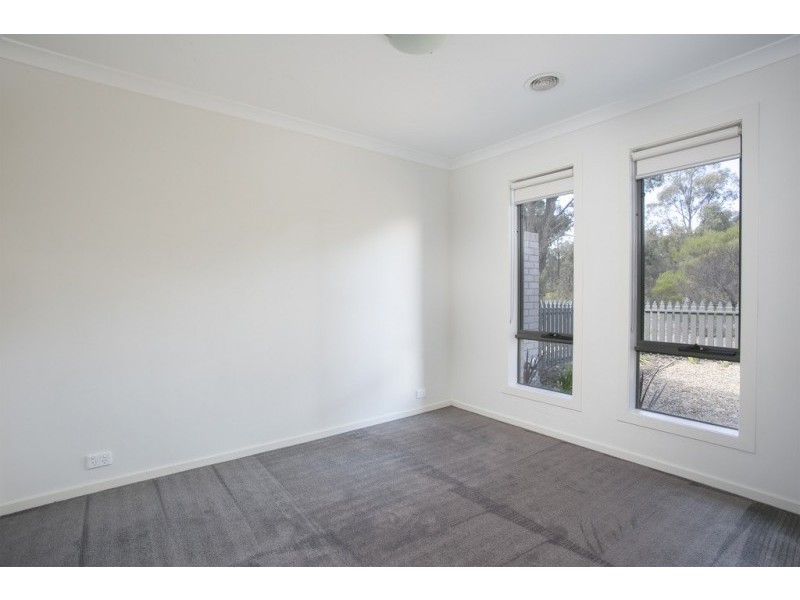 6 Vista Street, Eaglehawk VIC 3556