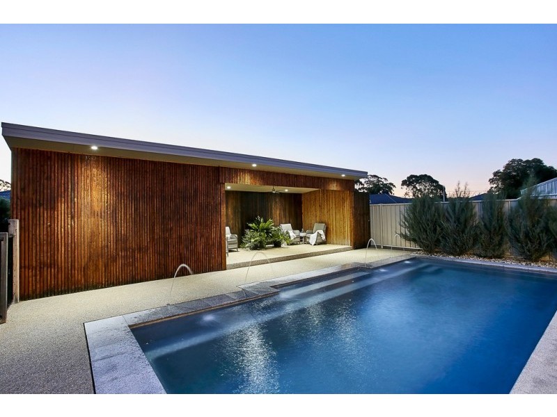 5 Illoura Place, Strathfieldsaye VIC 3551