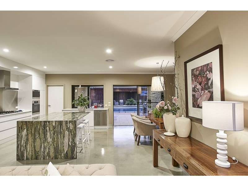 5 Illoura Place, Strathfieldsaye VIC 3551