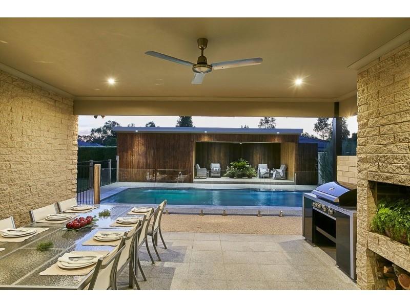 5 Illoura Place, Strathfieldsaye VIC 3551