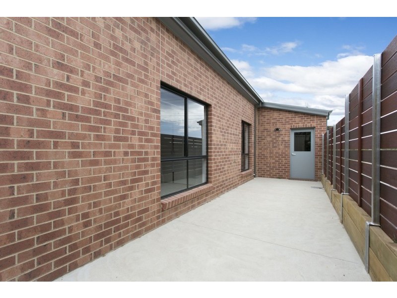 1/71 Allingham Street, Golden Square VIC 3555