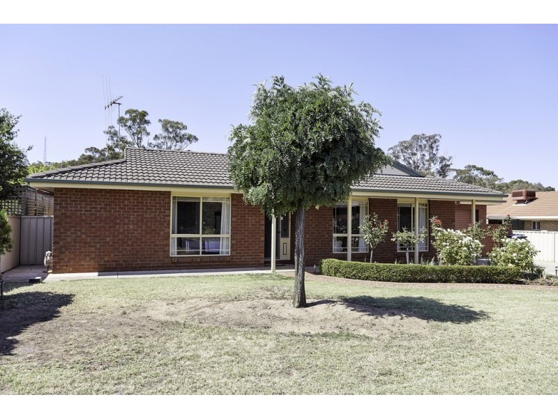 29 Gresham Court, Golden Square VIC 3555