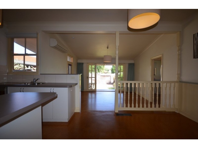 476 Hargreaves St, Bendigo VIC 3550