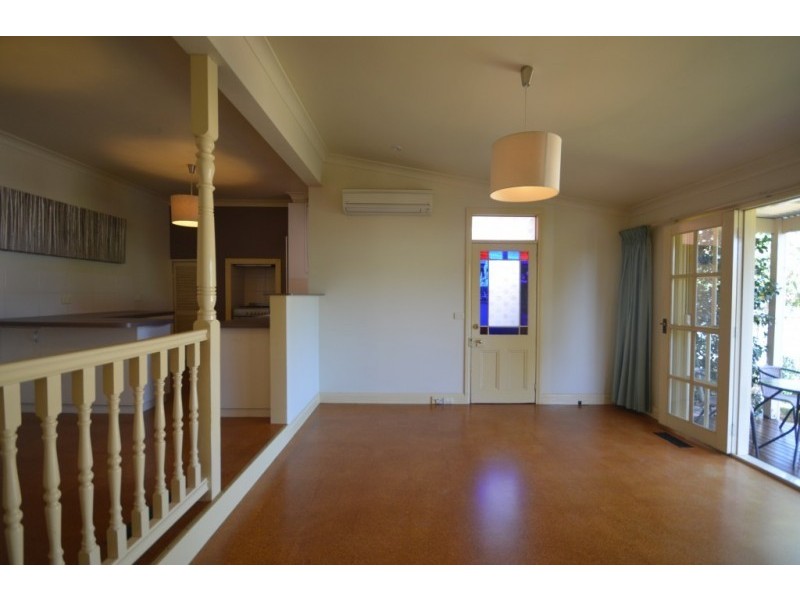 476 Hargreaves St, Bendigo VIC 3550