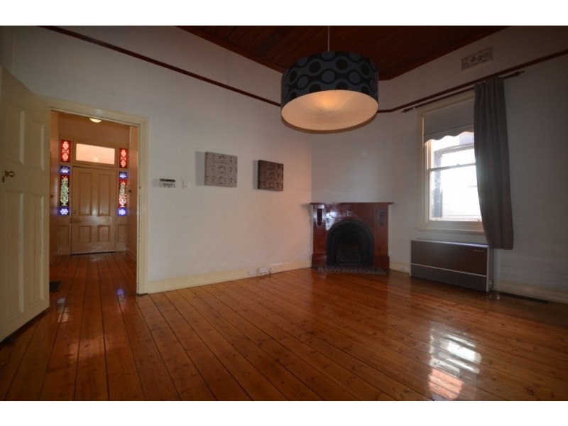 476 Hargreaves St, Bendigo VIC 3550