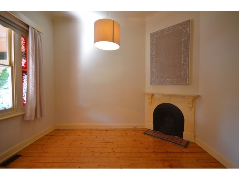 476 Hargreaves St, Bendigo VIC 3550