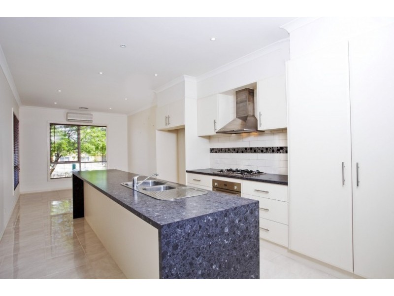161 Neale Street, Flora Hill VIC 3550