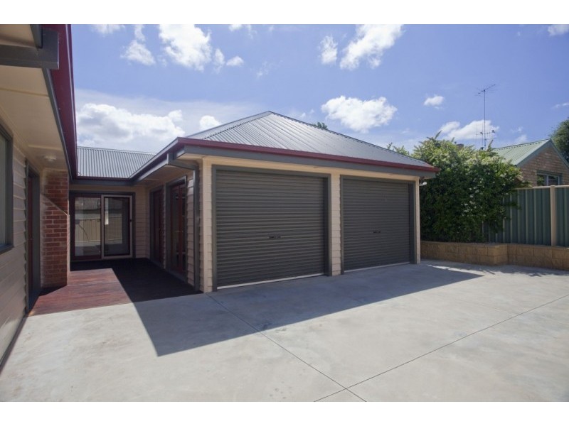 161 Neale Street, Flora Hill VIC 3550