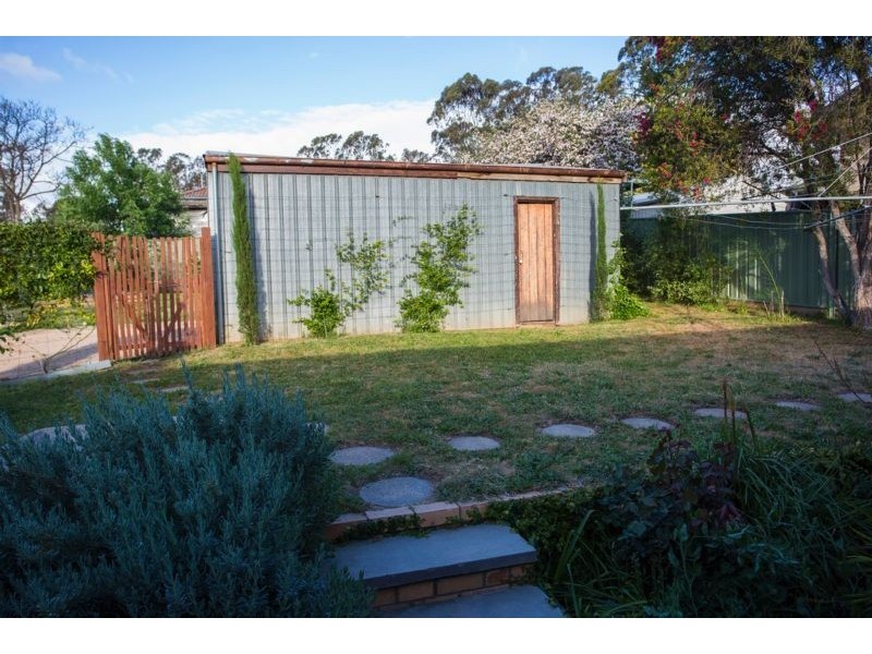 11 Wirth Street, Flora Hill VIC 3550