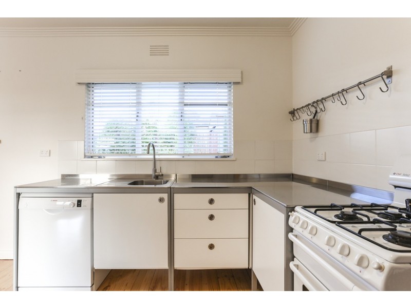 11 Wirth Street, Flora Hill VIC 3550