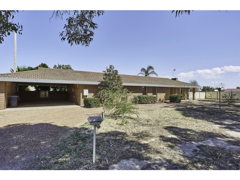 115 Station Street, Epsom VIC 3551