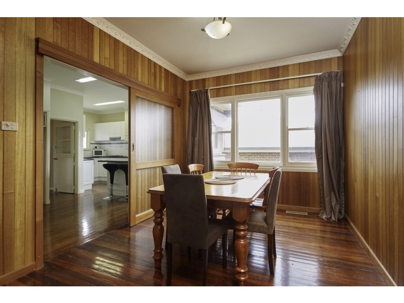 384 Eaglehawk Road, Eaglehawk VIC 3556