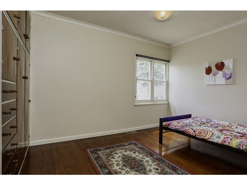 384 Eaglehawk Road, Eaglehawk VIC 3556