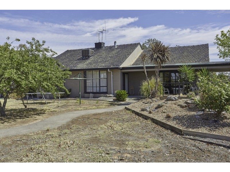 1650 Midland Highway, Huntly VIC 3551