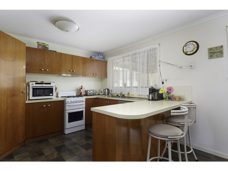 6 Billola Court, Eaglehawk VIC 3556