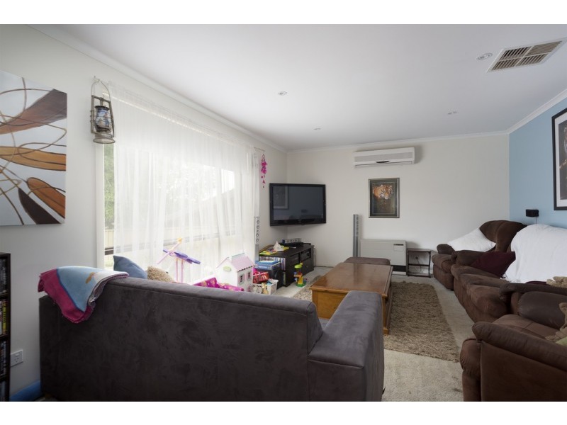 6 Billola Court, Eaglehawk VIC 3556